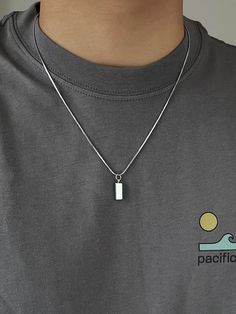 Minimalist pendant necklace - Shop at The Korean Fashion Chains Necklace For Men, Aesthetic Accesories Men, Silver Necklace Men’s, Silver Chain With Pendant Men, Aesthetic Chains Men, Guys Jewelry Necklaces, Neck Accessories For Men, Male Jewelry Necklace, Mens Necklace Aesthetic