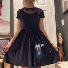 Size Xs Doctor Who Dress. Never Worn Despite No Tags. Pristine Condition! Stretchy Velvet Material That Would Also Probably Fit A Size Small. Doctor Who Dress, Tardis Dress, New Doctor Who, Hot Topic Dresses, Velvet Material, Velvet Dress, Hot Topic, Dress Brands, Doctor Who