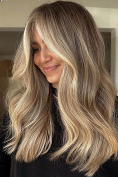 Bronde Cameron Wimberly Hair, Long Haircuts Blonde, Autumn Blonde Balayage, Lived In Natural Blonde, Blonde To Dark Blonde Before And After, Blonde Hair With Natural Roots, Blonde Autumn Hair, Zoom Hairstyles, Warm Honey Blonde Hair Balayage