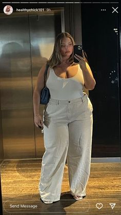 White Crop Top Outfit Plus Size, Plus Size Dickies Outfit, Plus Size Outfit Aesthetics, Clothes For Fat Girls Outfits, Mid Plus Size Fashion, Mid Girl Outfits, Fashion Inspo Mid Size, Plus Size 2024 Outfits, Dresses For Mid Size Women