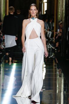 Christophe Decarnin, Jumpsuit Elegant, White Outfit, Looks Chic, Jumpsuit Fashion, Fashion 2017, Spring 2017, White Fashion, Primavera Estate