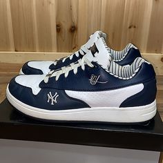 Good Condition In Original Box Rare, Vintage, Y2k Reebok Shoes, Daddy Yankee, Vintage Y2k, Mens Shoes Sneakers, Original Box, Blue White, Shoes Sneakers, Men's Shoes, Color Blue