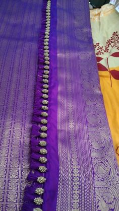 Silk Saree Kanchipuram, Wedding Blouse Designs, Wedding Blouse, Saree Border, Blouse Designs, Silk Sarees