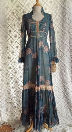 Vintage 1970's Gunne Sax Dress Never Worn with Tag SM | eBay Superstar Barbie, Retro Styles, Womens Vintage Dresses, Retro Clothing