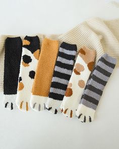 Size: One Size;Style:ChicType:SocksMaterial:PolyesterPattern Type:AnimalOccasion:Christmas,Daily,HomePackage Include:1Pair Socks Cheap Socks, Winter Cat, Pusheen Cat, Fuzzy Socks, Chic Type, Cat Claws, Winter Socks, Warm Socks, Slippers Cozy