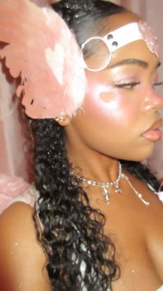 cupid halloween costume, cupid costume, valentine’s day makeup black girl, pink makeup, coquette, fenty beauty wattabrat Cupid Cosplay, Cupid Makeup, Cupid Halloween Costume, Cupid Halloween, Aliyah Core, Cupid Costume, Makeup Coquette, Princess Makeup, Eye Makeup Art