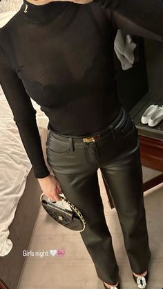 Leather Pant Outfits Night Going Out, Going Out Winter Outfits Night Club, Leather Pants Party Outfit, Sheer Top Outfit Night, Clubbing Outfits Winter, Autumn Night Out Outfit, Winter Club Outfit, Black Club Outfit, Work Christmas Party Outfit