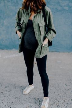 Overalls Outfit Fall, Pregnant Tips, Maternity Overalls, Modern Maternity