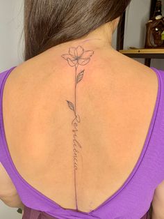 Resiliência tattoo costas ✨ Spine Tattoo, Spine Tattoos, Best Tattoo Designs, Online Group, Best Tattoo, Pretty Tattoos, Body Art Tattoos, Tattoos For Women