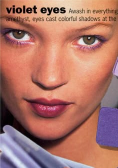 Kate Mess, Kate Moss Style, Queen Kate, 90s Makeup, Miss Moss, Violet Eyes, 90s Supermodels, Vogue Beauty, Colorful Eyeshadow