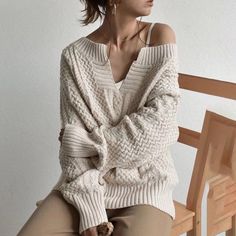 High Quality Beautiful Knit Sweater Thick And Cozy Brand New This Will Be Your New Favorite Sweater Cotton Acrylic Winter Knit Sweater, Pullover Mode, Stylish Sweaters, Long Sleeve Pullover Sweater, Long Sleeve Knit Sweaters, Wool Turtleneck, Favorite Sweater, Knitting Women Sweater, Loose Sweater