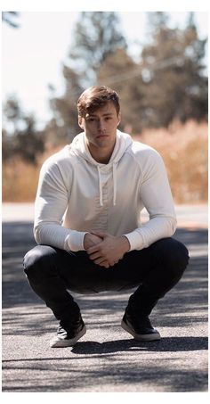 Stylish Activewear, Instagram Autumn, Stylish Boys, Athletic Outfits, Active Wear Outfits, Muscle Men, Gym Wear