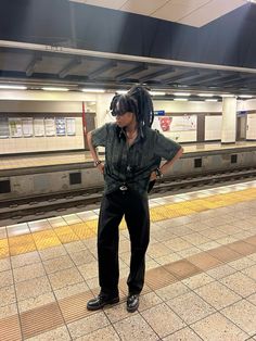 Outfit inspo.    #cool #outfits #black #travel #androgynous #art #photography #explore #explorepage Dressy Masculine Outfits For Women, Black Femboy Outfits, Black Enby Fashion, Masc Black Woman Aesthetic, Black Masc Outfits, Black Masc Lesbian Outfits, Black Masc Women Outfits, Androgynous Fashion Winter, Masculine Poses For Women