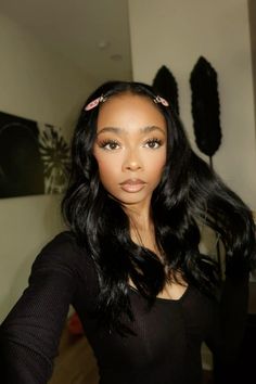 @e1uvv Look Hip Hop, Skai Jackson, Mode Tips, Soft Glam Makeup, Beauty Sleep, Black Hairstyles, Makeup Obsession