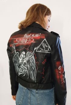 Unique handpainted  leather jacket.Cool and colorful piece of art you can wear.Only one jacket is available and I will not repeat this design.So this jacket is truly one of a kind.Painted with great quality leather paints Available in size M (also fits for S as well) I accept custom order for painted jackets.Contact me if you want to have unique jacket painted specially for you Punk Style Fitted Leather Jacket With Graphic Print, Fitted Punk Leather Jacket With Graphic Print, Edgy Fitted Leather Jacket With Graphic Print, Lily Costume, Designer Leather Jackets, Painted Jacket, Unique Jackets, Leather Paint, Hand Painted Leather