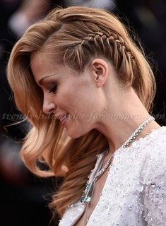 2016 Hair Trends, Side Swept Hairstyles, Side Braid Hairstyles, Evening Hairstyles, Braid Hairstyle, Fishtail Braid, Cool Braid Hairstyles, Penteado Cabelo Curto, Side Braid