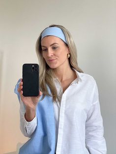 Maintain a natural look with the 100% linen headband in ivory blue color. The linen fabric, a natural fiber, is breathable and highly absorbent, making it an ideal choice for a comfortable and chic headband.🤍🌱 Crafted in our atelier in the Netherlands, this headband is designed for a loose fit, available in 3 different sizes. 🤍 The headband is made of 100% linen  🤍 Choose between size s,m,l (please have a look at the size chart at the featured images) 🤍 Super soft and stretchy, made to fit Linen Headband, Headband Crafts, Chic Headband, Eco Friendly Accessories, Colour Light, Bad Hair Day, Blue Colour, Hair Accessories Headbands, Hair Day