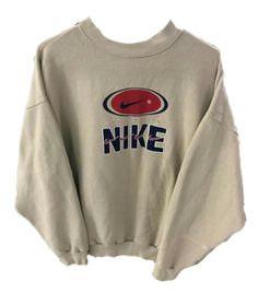 Sweatshirt Outfit, Dream Clothes, Retro Outfits, Vintage Nike