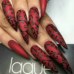 Burgundy Stiletto Nails Look Magnificent picture 3 Gothic Nails, Stiletto Nails Designs, Super Nails, Nailed It, Fancy Nails, Creative Nails, Holiday Nails, Acrylic Nail Designs, Trendy Nails