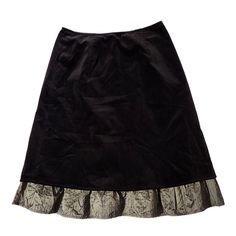 Hanna Andersson Black Velvet Skirt With Gray Ruffle Lined Womens Small 4/6 Us Skirt Is New With Tags. * Skirt-100% Cotton * Lining - 100% Polyester * Black Velvet Skirt * Gray Polka Dot Ruffle * Elastic Waist * Side Zipper And Button Closure * Ruffle Shows Approx. 4" * Waist - 27" * Waist To Hem W/ Ruffle- 24" Black Velvet Skirt, Velvet Mini Skirt, Velvet Skirt, Hanna Andersson, Gray Skirt, Black Velvet, Side Zipper, Polka Dot, Elastic Waist