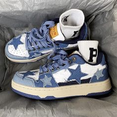 Step into a world of nostalgia and style with our Y2K Denim Jean Stars Patchwork E-Girl Aesthetic Women's Sneakers. These sneakers are more than footwear; they are a fashion statement that pays homage to the iconic 2000's style. Adorned with stars and denim jean patchwork, they embody the Y2K aesthetic perfectly. Free shipping in the US and worldwide. US EU (CM) (inches)  4 34 22.0 8.6" 5 35 22.5 8.8" 6 36 23.0 9.0" 6.5 37 23.5 9.25" 7 38 24.0 9.5" 8 39 24.5 9.6" 9 40 25.0 9.8" 9.5 41 25.5 10" 10 42 26.0 10.3" 10.5 43 26.5 10.4" 11 44 27 10.6" Channel the 2000's with unique denim jean patchwork Stand out with trendy star embellishments Crafted for hip hop streetstyle and baddie outfitters Experience ultimate comfort and style in one shoe The perfect fusion of retro and modern fashion Eleva Jean Patchwork, E Girl Aesthetic, Hong Kong Style, Y2k Denim, E Girl, Patchwork Jeans, Aesthetic Women, Retro Sneakers, Denim Shoes