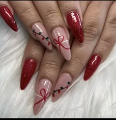 Red And White Nails Ideas, Red And White Christmas Nails, White Nails Ideas, Reindeer Nails, White Christmas Nails, Christmas Nails Ideas, Red And White Nails, Color For Nails, Red And White Christmas