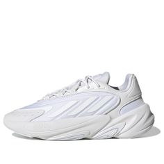 adidas originals Ozelia J White Chunky Sneakers/Shoes Adidas Ozelia, White Chunky Sneakers, Wardrobe Aesthetic, Marathon Running Shoes, Dad Shoes, Marathon Running, Chunky Sneakers, Running Shoes Sneakers, Low Sneakers