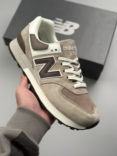 Guys New Balance Shoes, New Balance Shoes Brown, New Balance Skate Shoes, Brown New Balance Shoes, New Balance 574 Brown, New Blance Shoes, Nike Shoes Photo, New Balance Outfit