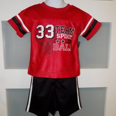 Faded Glory 2pc Short Set Black/Red Size 18 Months Boy's New Red Sports Sets For Spring, Sporty Red Sets For Spring, Fitted Red Playwear Sets, Red Sporty Playwear Sets, Sporty Red Playwear Set, Red Sporty Playtime Sets, Purple Plaid Shirt, White Faux Fur Vest, Jean Short Outfits