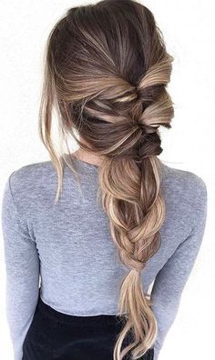 totally love the no-fuss, all-muss look... Holiday Hairstyles Easy, Easy Braids, Holiday Hairstyles, Braided Hairstyles Easy, Hair Color Balayage, Braids For Long Hair, Everyday Hairstyles, Gorgeous Hair