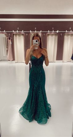 Emereld Prom Dress, Green Mermaid Prom Dress, Dark Green Prom Dress, Green Prom Dress Long, Senior Things, Emerald Green Prom Dress, Prom Dress Inspo, Matric Dance, Prom Dress Long