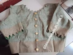 Plain Blouse Designs Latest Fancy, Diamond Shape Back Neck Blouse Designs, Daily Wear Blouse Designs Simple, Dulhan Choli, Latestest Blouse Designs, Latest Trending Blouse Designs, Trending Blouse Designs For Silk Saree, New Trending Blouse Designs