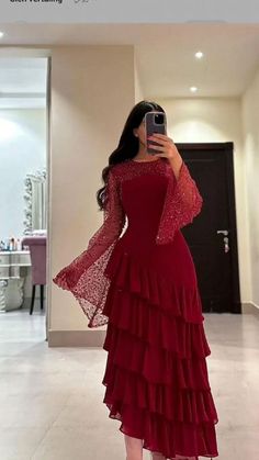 Layered Prom Dress, Long Party Gowns, Burgundy Evening Dress, Modest Dresses Fashion, Mermaid Prom Dresses Lace, Black Homecoming Dress, Dress Layered, Soiree Dress