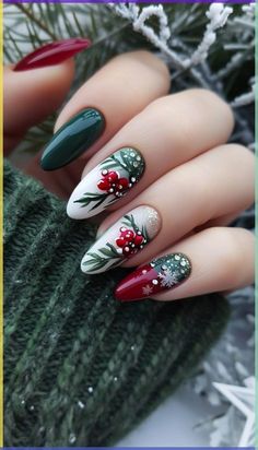 Noel Nail Art, Chrome Winter Nails, Holly Nail Art, Nail Art Noel, Red Chrome, Her Nails