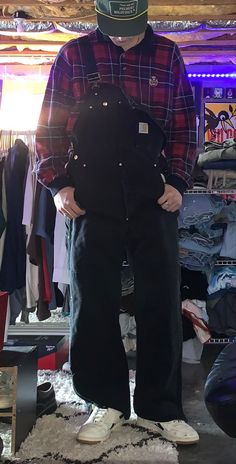 Black Carhartt Overalls Outfit, Carhartt Overalls Outfit Men, Black Men’s Overalls Outfit, Black Carhartt Overalls, Carhartt Overalls Outfit, Brown Carhartt Overalls, Carhartt Denim Overalls, Shirt Collar Pattern