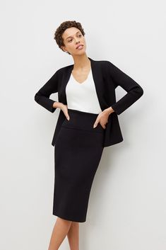 The traditional suit is getting a serious shake-up thanks to this luxurious knit pencil skirt. Chic Business Attire, Women Work Outfits, Formal Business Attire, Business Attire Women, Pencil Skirt Outfits, Business Casual Dresses, Black Pencil Skirt, Black Women Fashion, Business Dresses