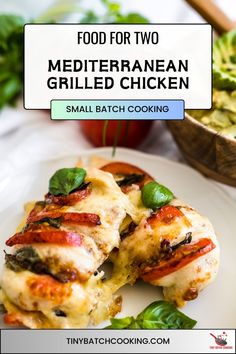 Whip up this Mediterranean grilled chicken for an easy dinner that’s packed with flavor and simplicity! Juicy, perfectly seasoned chicken pairs beautifully with your favorite sides for a meal that feels like a trip to the Mediterranean. Perfect for busy nights or casual gatherings! Mediterranean Chicken Recipes, Mediterranean Grilled Chicken, Pork Fillet, Seasoned Chicken, Chicken With Olives