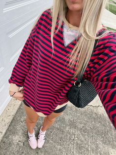 #trendy #trending #outfitstyle #outfittrends #outfitideasforwomen #comfystyle Comfy Casual Outfits, Outfit Trends, Comfy Casual, Hair Day, Outfit Of The Day, Casual Outfits, Outfit Inspo, Clothes