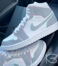 Custom Jordan 1 High, What To Wear With Jordans, Custom Jordan 1, Sepatu Air Jordan, Nike Jordans, Custom Jordans, Nike Jordan 1, Good Shoes, White Nike Shoes