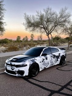 Dodge Charger Wrap Ideas, Dodge Charger Wrap, Custom Dodge Charger, Cool Car Wraps, Camo Car, Camo Wraps