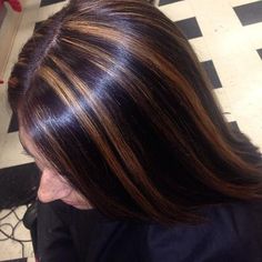 Light Brown Chunky Highlights On Dark Hair, Chunk Highlights Brown Hair, Chunky Highlights Braids, Hair Inspo Color Highlights, Chunky Caramel Highlights On Dark Hair, Chunky Highlights Wavy Hair, Chunky Highlights Black Hair, Black Hair With Chunky Highlights, Chunky Brown Highlights