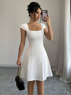 Novo Vestido Feminino, Decote Quadrado, Mangas Bufantes, Modelo A-Line, Tecido de Alta Elasticidade, Cor Sólida, Moda, Jovem, Ajustado, Uso Diário, Casual, Versátil, Cinturado, Afina a Silhueta, Elegante, Refinado, Vestuário Feminino, Outono Inverno Branco Casual  Manga boné Tecido de malha Simples Em A Elasticidade Baixa  Women Clothing, size features are:Bust: ,Length: ,Sleeve Length: Dress For Rectangle Body Shape, Elegant Graduation Dress, White Graduation Dresses, Long Sleeve White Dress, Tailored Dresses, Outfits Nyc, Cozy Fall Outfits, Shein Outfits, Elegant Sophisticated