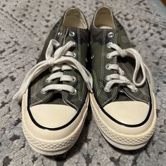 Converse Carhartt Edition Camo Nwot Never Worn Size 6.5 No Stains Or Rips. Green And Brown Converse, Converse Carhartt, Women's Converse, Shoes Converse, Womens Converse, Converse Shoes, Green Brown, Green And Brown, Camo