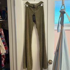 Funky Flare Pants, Retro Vibes, Unique Waist Band, Brand New With Tags Motel Rocks, Pants Color, Retro Vibe, Waist Band, Flare Pants, Boot Cut, Pant Jumpsuit, Pants For Women, Brand New