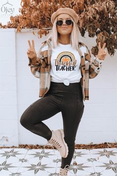 ❤️This Thankful Teacher shirt is a perfect gift for everyone! Our shirts made with the highest quality materials and are super soft, comfy and cozy!❤️ 🟢HOW TO ORDER 🟢 1. Check and Review ALL Photos 📷 2. Select Your T-Shirt Size and T-Shirt Color from drop down menus ✨ 3.Select Your Design Print Color from images and mention in personalization section 🎨 4. Add to cart & place order 🛒 We're constantly striving to provide excellent service. We'd love to get your feedback :) 🚚📦 SHIPPING & PRODUCTION Order Production: 1-2 days Your orders will be shipped within the production days and will arrive in timely manner ( Nation wide 2-5 days ) Satisfaction Guaranteed! 💚 We, Ojey Apparel, guarantee your satisfaction on every product we sell with a full refund. ✨ CARE INSTRUCTIONS Wash the shir Country Crewneck, Pumpkin Shirt, Thanksgiving Shirts, Retro Halloween, Spice Girls, Fall Shirts, Cow Print, Nice Tops, Halloween Shirt