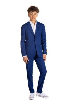 Fashion is always changing, but some outfits are too cool to go out of style. This suit is a fancy way to show your kiddo's perfect mix of fun and play. It's easygoing but stylish enough to wear on bog occasions like weddings. The blue classic color and minimalist design will make you feel good and leave a great impression. Includes jacket and trousers Jacket has notched lapels; nonfunctional three-button cuffs; chest welt pocket; front flap pockets; side vents Trousers have zip fly with button- Teen Boy Dress Clothes Modern, Garden Cocktail, Middle School Dance, Wedding Outfit For Boys, Junior Groomsmen, Suits And Sneakers, Homecoming Outfit, Wedding Guest Outfit Fall, Dance Attire