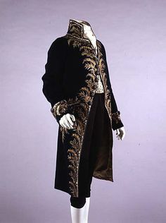 Wool coat with silk and metallic embroidery (for court dress?), French 1809. Metropolitan Museum of Art Dark Paladin, Hand Rose, 18th Century Clothing, Century Dress, Court Dresses, Regency Fashion, Georgian Era, European Dress, 18th Century Fashion