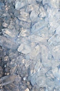 otis & frank Wallpapper Iphone, Ice Crystals, Rocks And Gems, Gems And Minerals, Crystal Gems, Crystals Minerals, Blue Aesthetic, Rocks And Minerals