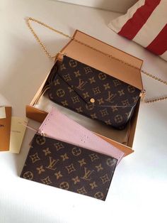 ZNT Fashion Lu-Vi bags - 244 A+ Excellent Quality copies; Contact us if you've any questions in your mind. Lv Bags, Pretty Bags, Ladies Handbags, Branded Packaging, Lv Bag, Bags Shoes, Cute Bag