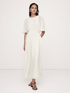 Linen-Silk Cut-Out Maxi Dress | Banana Republic Ice Dresses, Defined Waist, Skirt Short, Cut It, Fall Fashion Trends, Fall 2024, Flowing Maxi Dress, A Line Skirt, Fit & Flare